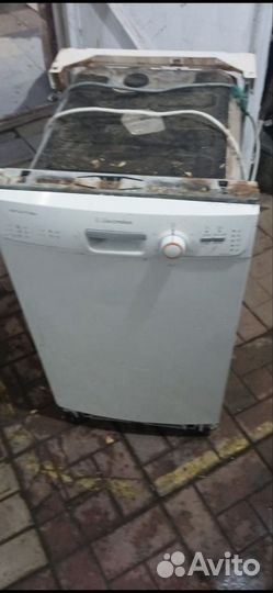 Посудомоечная машина Electrolux на запчасти