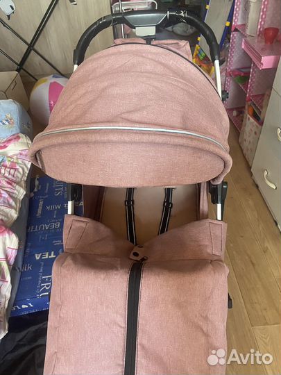 Коляска прогулочная