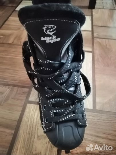 Коньки Black aqua HS 201