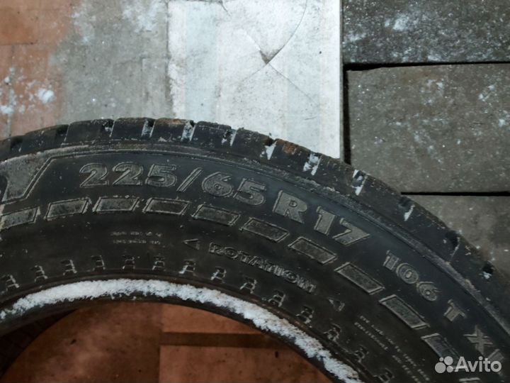 Nokian Tyres Hakkapeliitta 7 225/65 R17