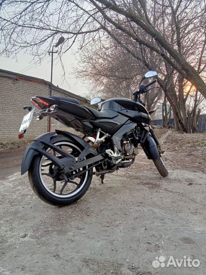Bajaj pulsar 150ns