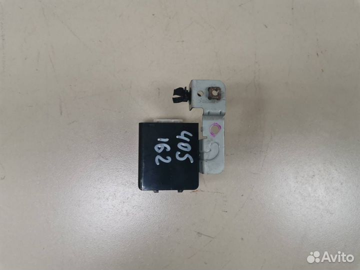 Реле стеклоочистителей Hyundai Solaris 2010-2017