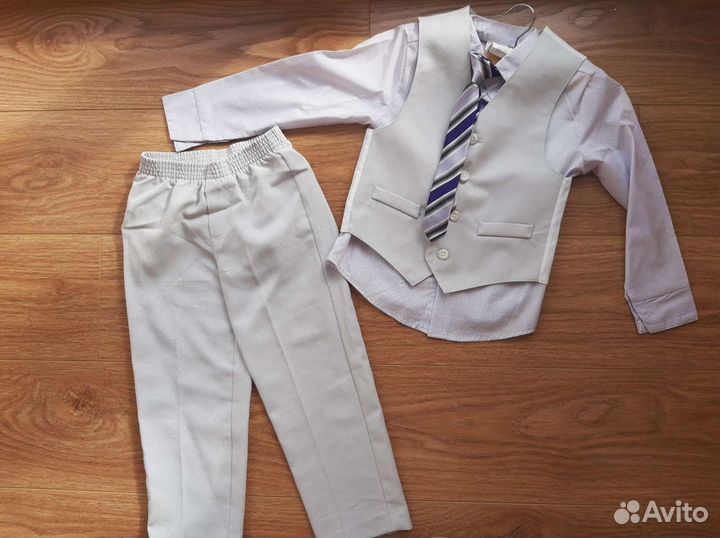 Новый костюм на мальчика