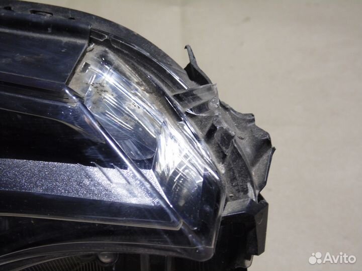 Фара правая лэд Тойота рав4