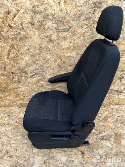Сиденье Мерседес Спринтер