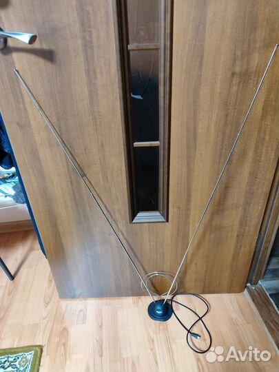 Антенна комнатная телескопическая для TV