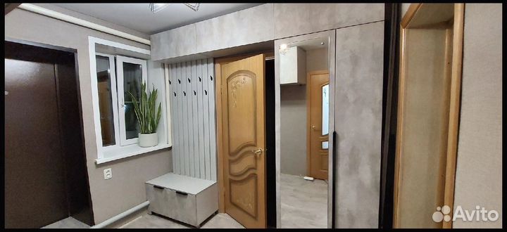 Шкаф в прихожую