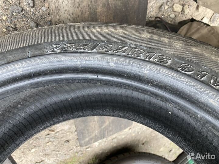 Nexen Classe Premiere 643A 225/45 R18