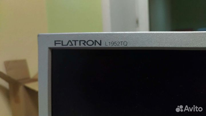 Мониторы LG flatron L1952TQ