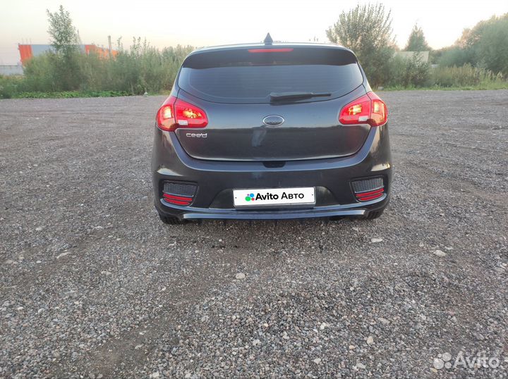 Kia Ceed 1.6 AT, 2015, 155 000 км