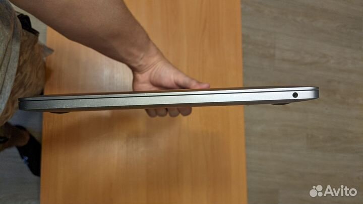 Apple MacBook Pro 13 2019 i5/8/128