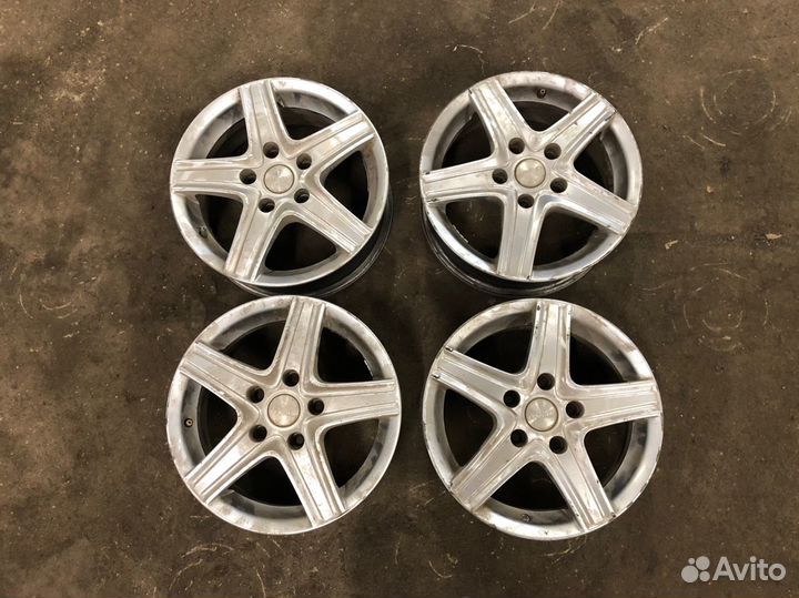 Диски литые R15 Hyundai Elantra HD 06-11