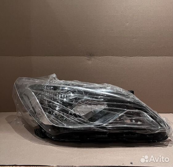 Фары передние на hyundai solaris 1 рестайлинг