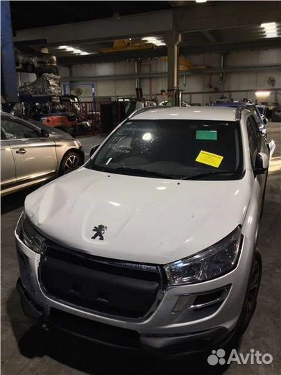 Разбор на запчасти Peugeot 4008