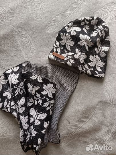 Комплект шапка и шарф