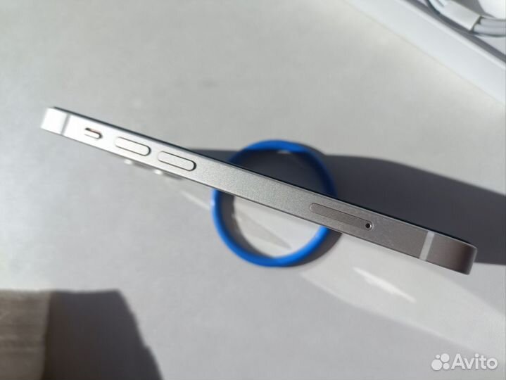 iPhone 12 mini, 64 ГБ