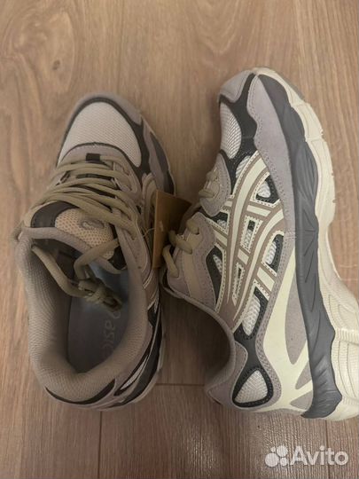 Кроссовки asics 41