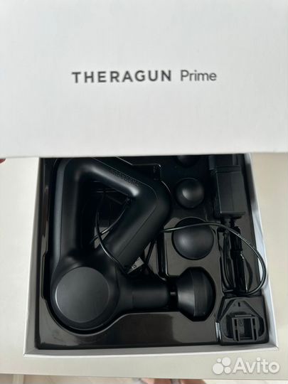 Перкуссионный массажер theragun prime