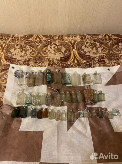 Старинные бутылочки