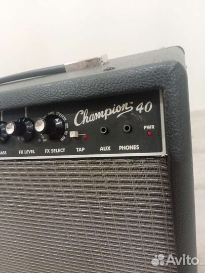 Комбоусилитель Fender champion 40
