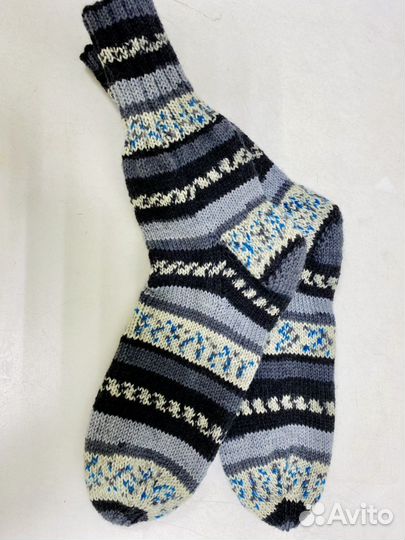 Вязанные носки ручной работы