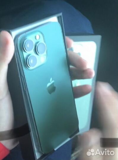 Продам iPhone 13pro 256
