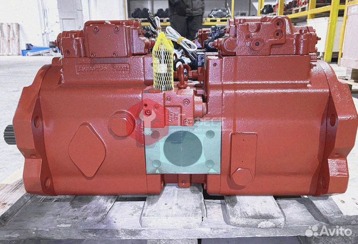 Основной насос Hyundai 31QB-10030