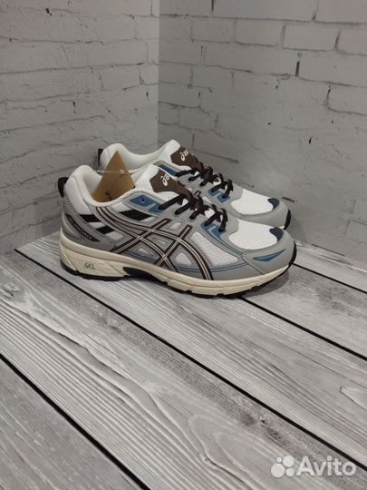 Кроссовки asics мужские весна