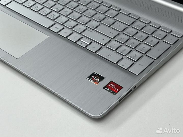 Мощный HP IPS Ryzen 7 8 ядер 8g озу SSD256g
