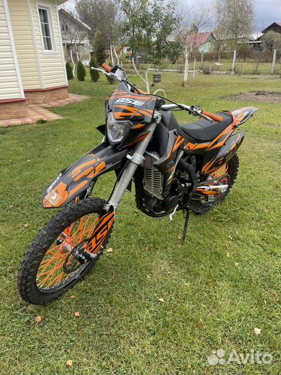 Мотоцыкл BSE Z7