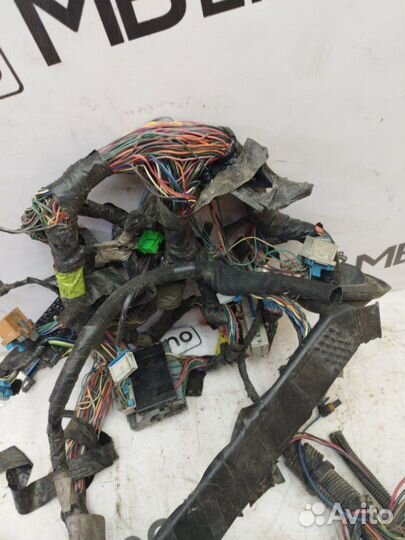 Проводка салона Chevrolet Tahoe 800