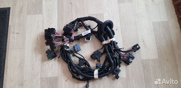 LADA Vesta Жгут Проводов Передний в Сборе