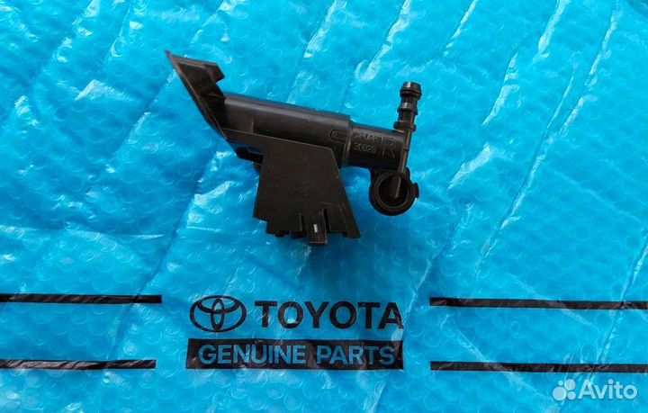 Форсунка Тойота Королла 150 Б/у