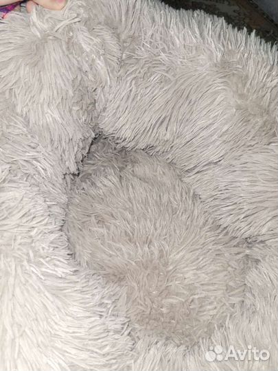 Лежанка для кошек новая