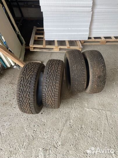 Pirelli Ice Zero 205/55 R16 94T