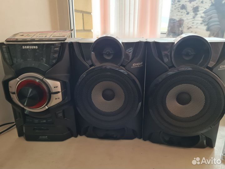 Музыкальный центр samsung
