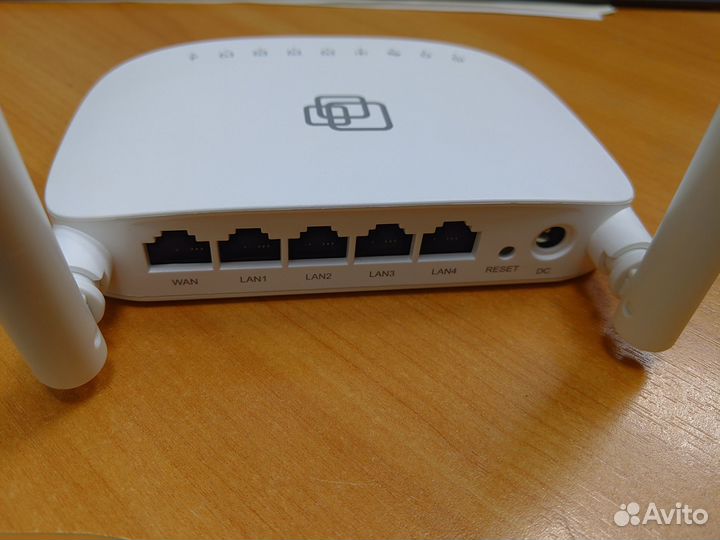 Wi-Fi роутер 300 Mbps SNR-CPE-W4N