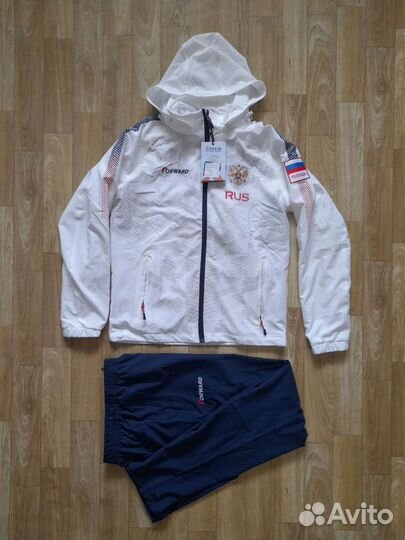 Спортивный костюм Forward