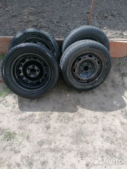 Продам колеса на дисках