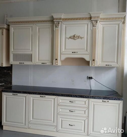 Маленькая кухня в квартиру