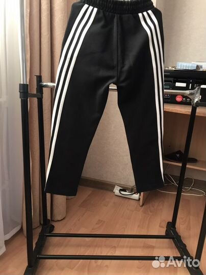 Спортивные брюки