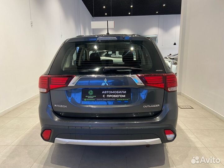 Mitsubishi Outlander 2.0 CVT, 2015, 149 100 км