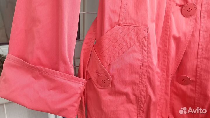Плащ женский демисезонный: Розовый Коралл