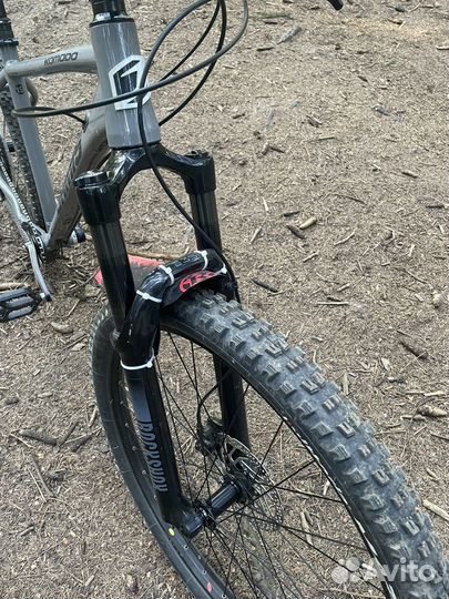 Трейловый хардтейл Jamis Komodo 29