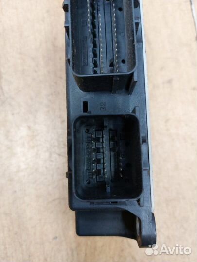 Блок управления аирбаг Opel Astra J A16XER 2010