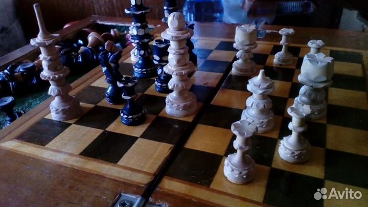 Шахматы.Ручная Резьба по деревую.Винтаж. СССР