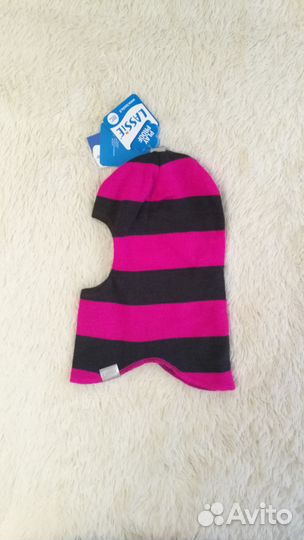 Шапка-шлем Lassie новая, 46-48 см (S)