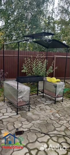 Мангал с крышей