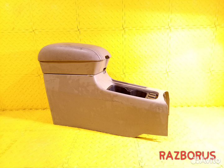 Подлокотник Chery Fora A21 / Vortex Estina