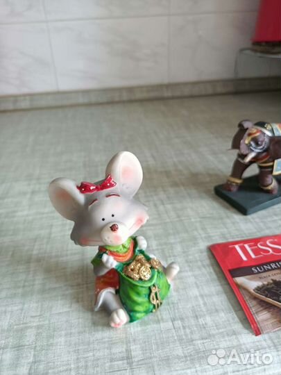 Сувениры, статуэтки